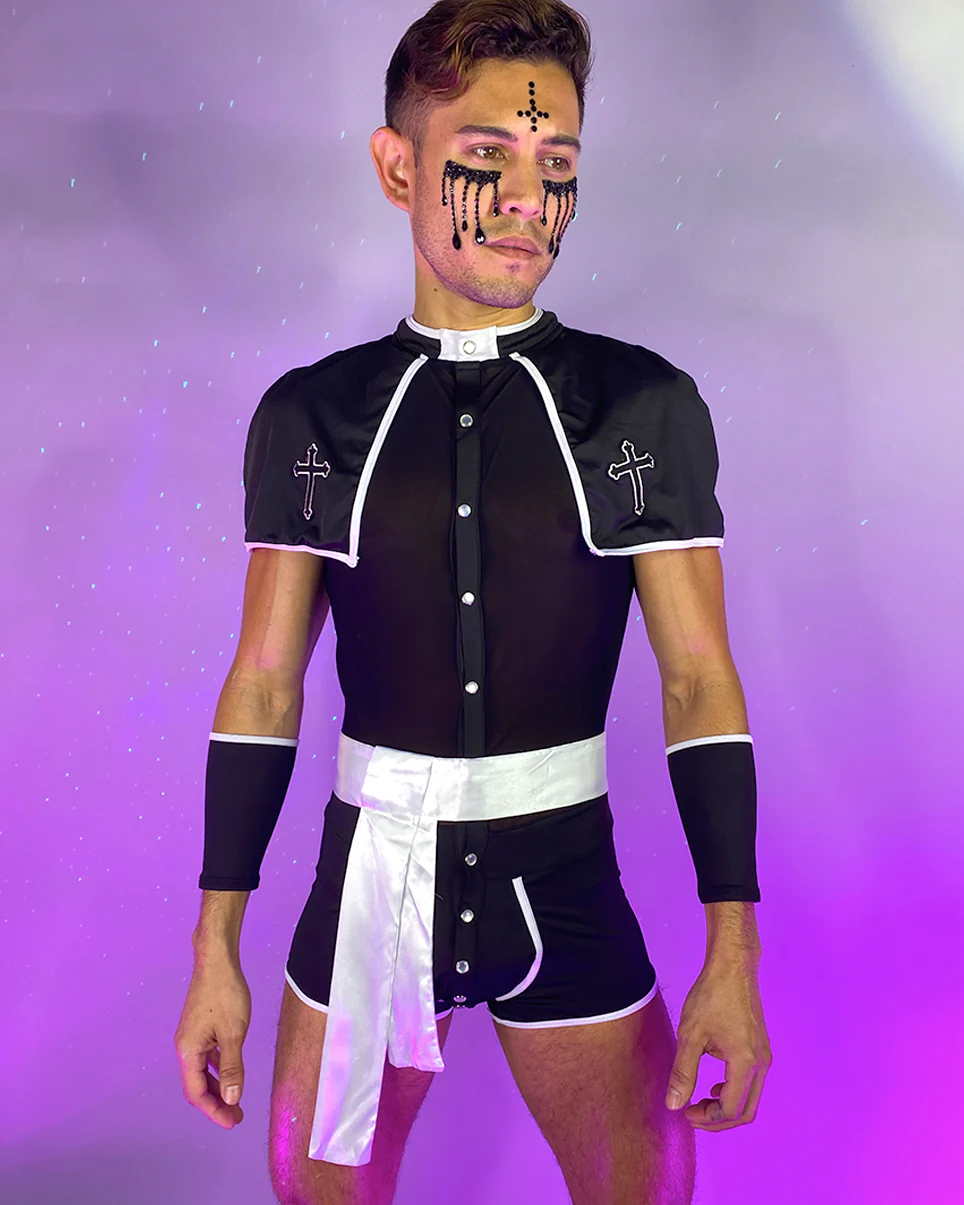 3pc Sinful Confessions Priest Costume - Image 5