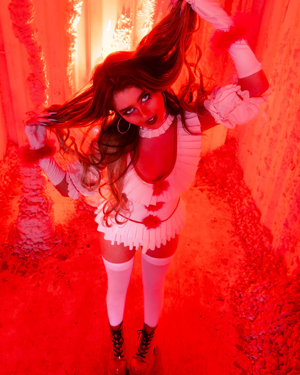 5pc Let's Play A Game Costume - Image 3