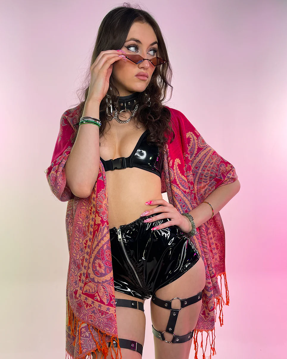 Classic Paisley Unisex Pashmina Scarf - Image 16