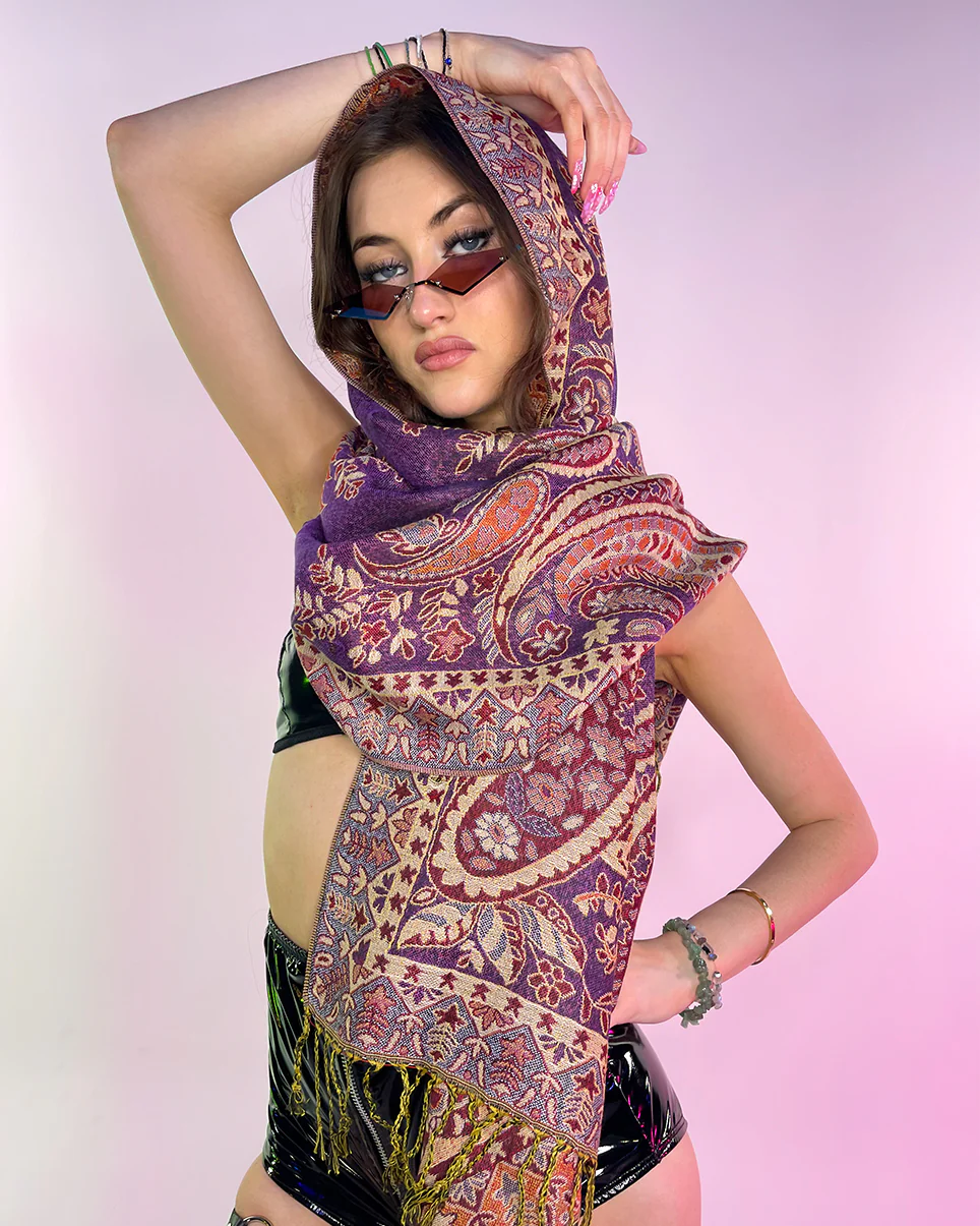 Classic Paisley Unisex Pashmina Scarf - Image 5