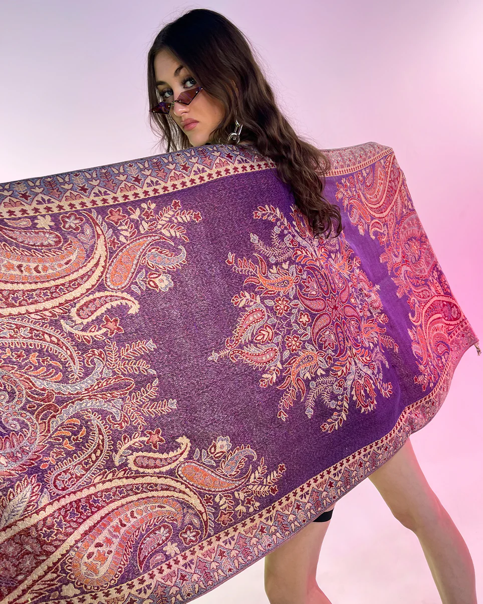 Classic Paisley Unisex Pashmina Scarf - Image 8