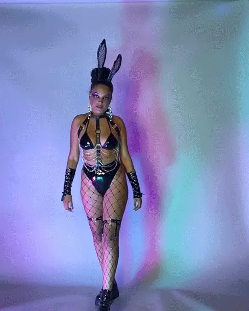 Fishnet Vinyl Bunny Ears Headband - Image 4